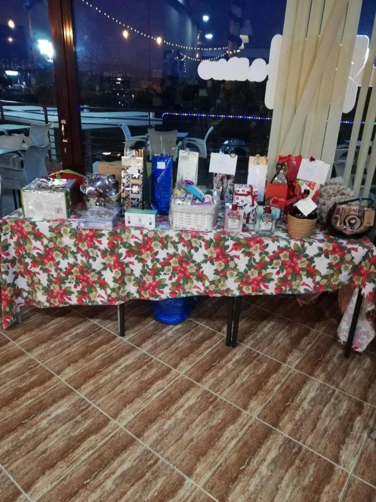 Turkey & Tinsel Party